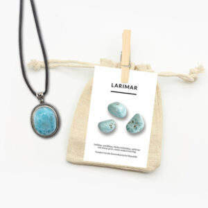 Larimar Anhänger mit Lederband und Beschreibungskarte