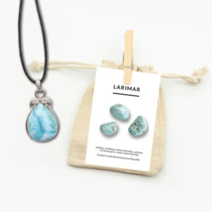 Larimar Anhänger mit Lederband und Beschreibungskarte